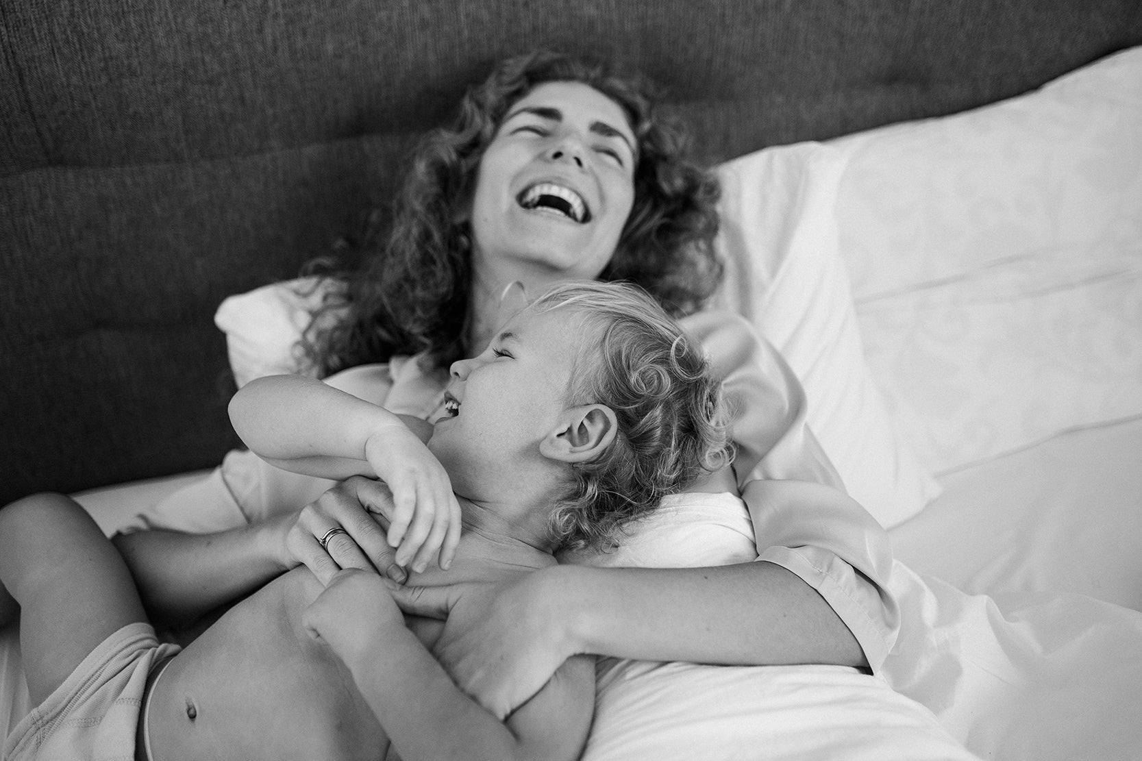 Surviving Parenthood: A Humorous Guide to Letting Go and Laughing Through the Chaos